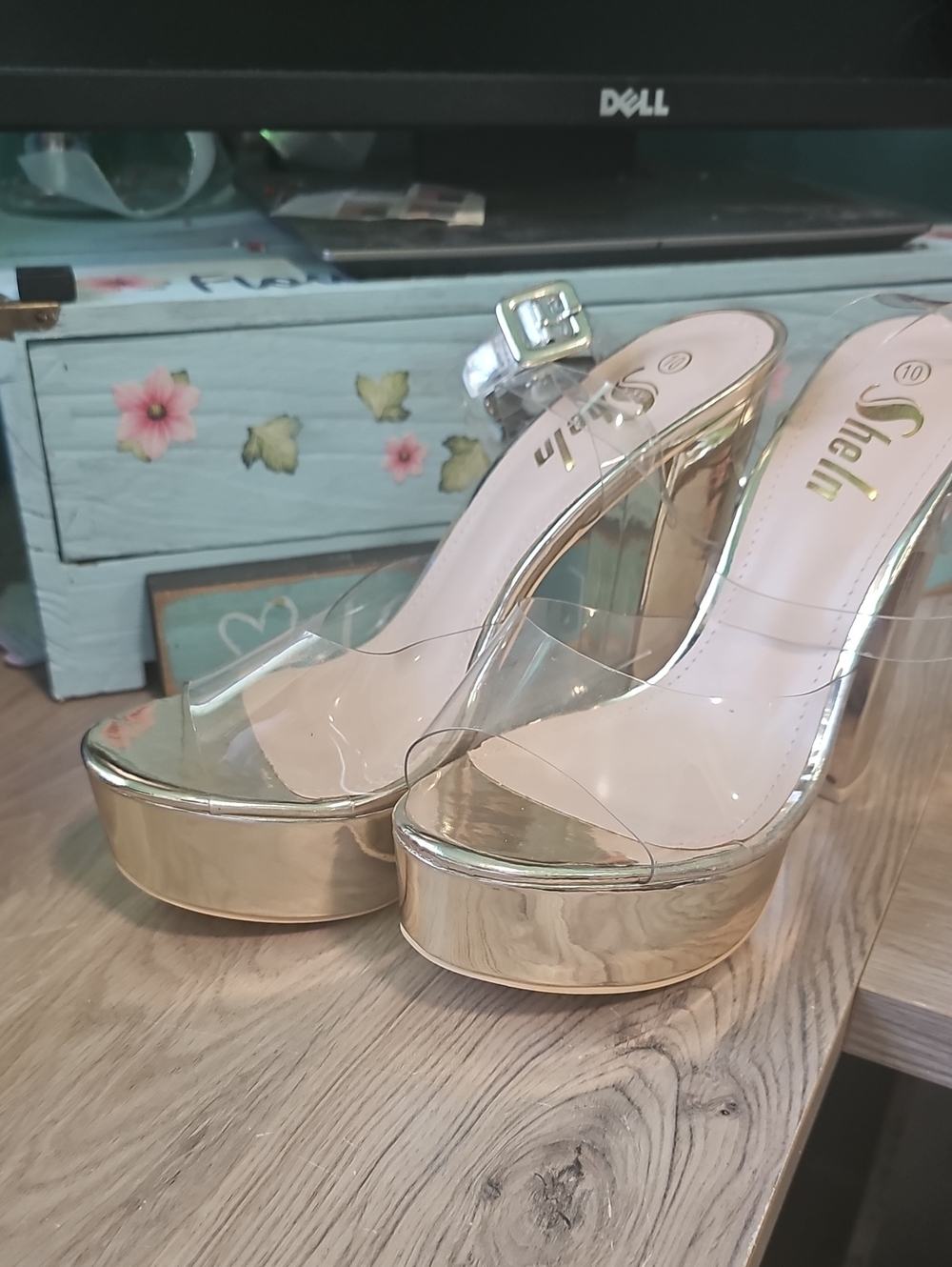 SheIn  Gold Clear Platform Heeled Ankle Strap Sandals. Size 10. Fit Like A 9-9.5